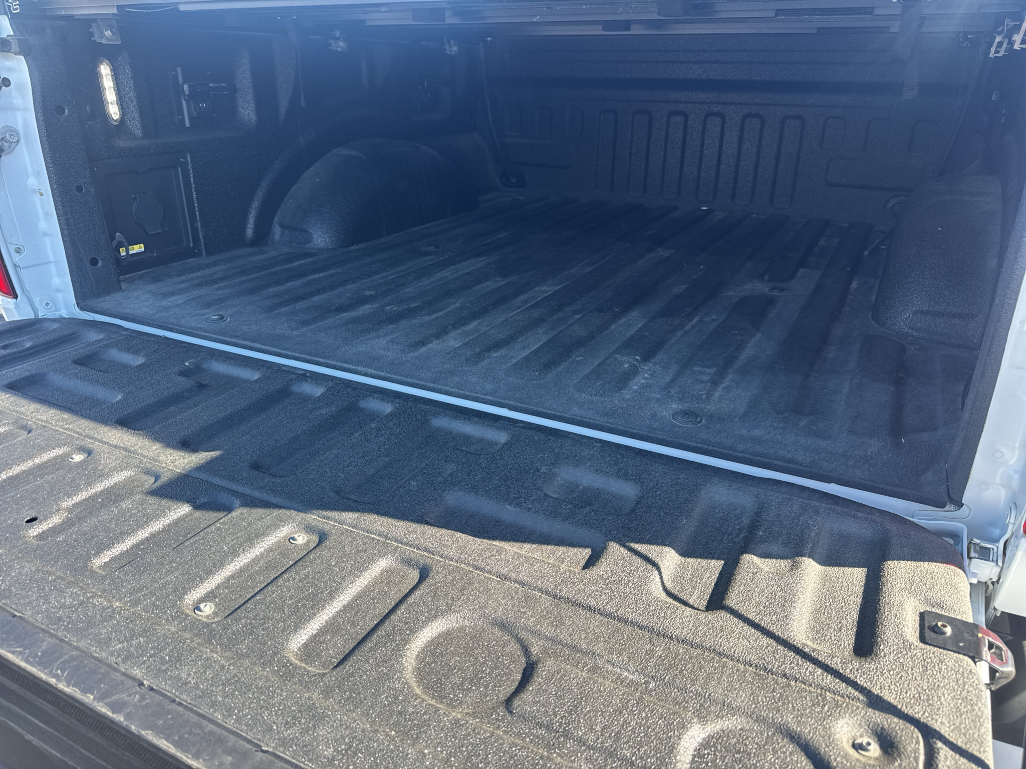 Used 2023 Ford F150 Lariat w/ Equipment Group 502A High AWD/4WD image 19