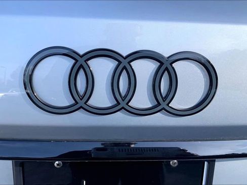 Used 2025 Audi Q7 3.0T Premium Plus w/ Premium Plus Package image 32