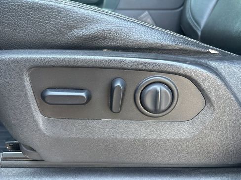 Used 2020 GMC Sierra 2500 Denali w/ Denali Ultimate Package image 2