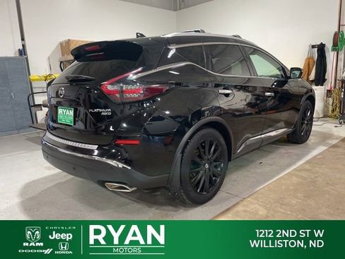 Used 2020 Nissan Murano Platinum w/ Cargo Package image 9