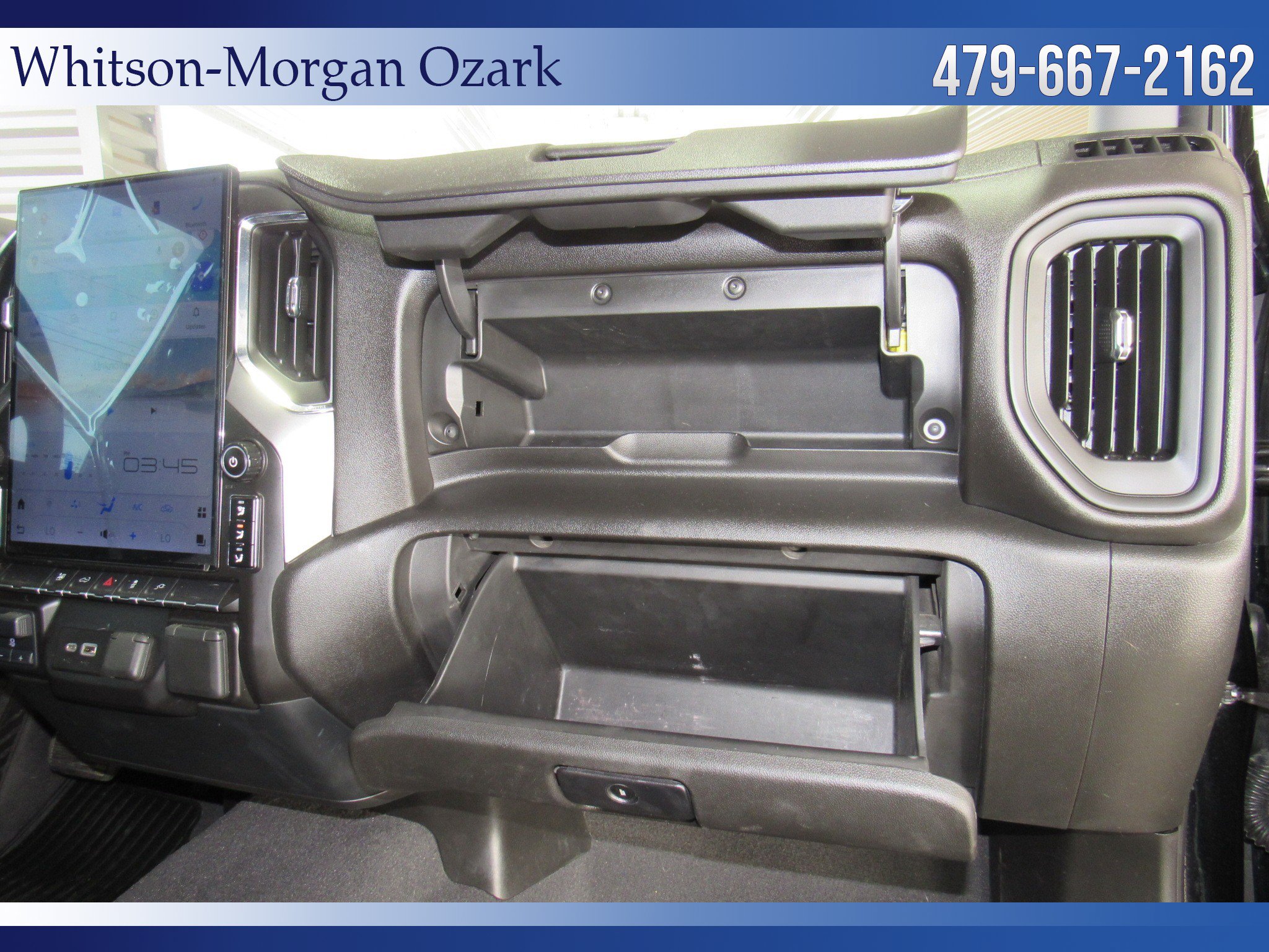 Used 2022 Chevrolet Silverado 2500 Custom w/ Custom Value Package AWD/4WD image 33