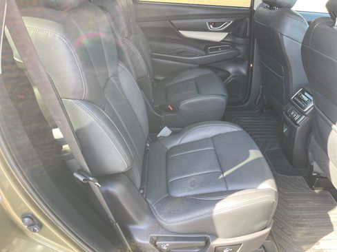 Used 2022 Subaru Ascent Limited AWD/4WD image 18