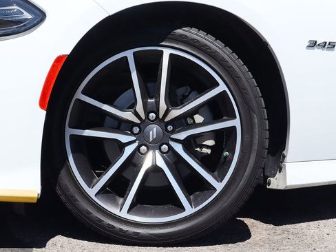 Used 2023 Dodge Charger R/T w/ Plus Group image 5