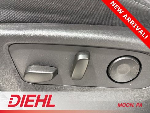 Used 2025 Chevrolet Silverado 1500 LT Trail Boss w/ Protection Package image 16