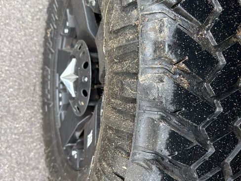 Used 2012 Ford F150 XLT w/ XTR Pkg image 11