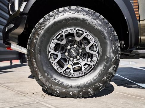 Used 2026 Ford F150 Raptor w/ Equipment Group 803A Raptor R image 3