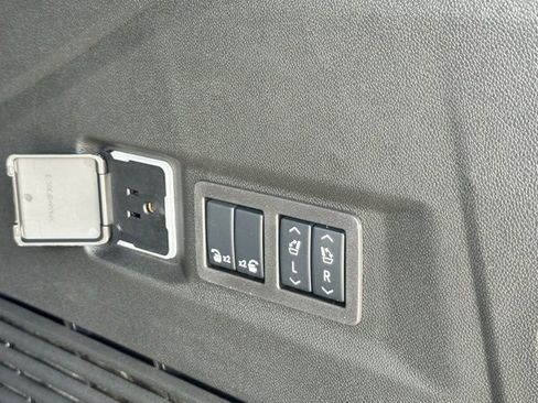 New 2025 Chevrolet Tahoe Premier image 15