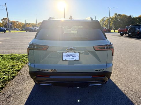 New 2026 Chevrolet Equinox ACTIV w/ LPO, Floor Liner Package image 4