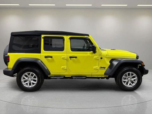 Used 2023 Jeep Wrangler Sport S image 2