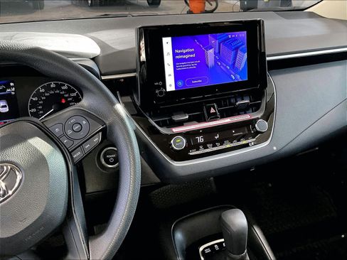 Used 2024 Toyota Corolla LE image 18