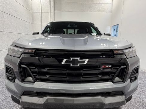 Used 2026 Chevrolet Colorado Z71 AWD/4WD image 11