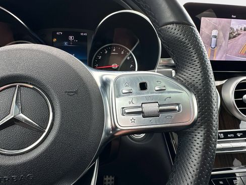 Used 2022 Mercedes-Benz GLC 300 image 27