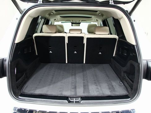 Used 2021 Mercedes-Benz GLB 250 4MATIC image 28