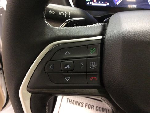 New 2025 Jeep Grand Cherokee Limited w/ Trailer Tow Package image 25