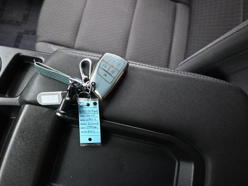 Used 2024 Chevrolet Silverado 1500 Custom Trail Boss w/ LPO, Dark Essentials Package image 19