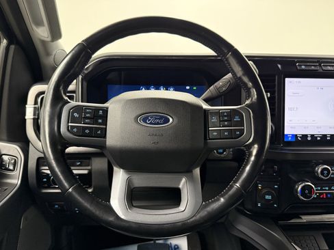 Used 2023 Ford F350 Lariat w/ Sport Appearance Package image 25