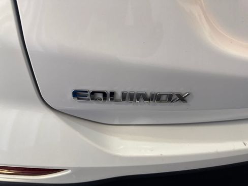 Used 2024 Chevrolet Equinox LT FWD image 13