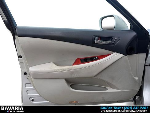 Used 2009 Lexus ES 350 FWD image 11