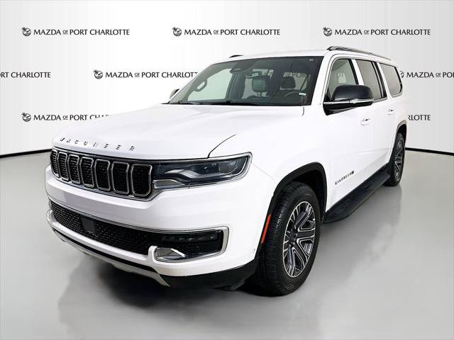 Used 2023 Jeep Wagoneer L Series II AWD/4WD image 32