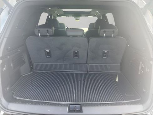 Certified 2025 Chevrolet Traverse RS w/ LPO, Floor Liner Package AWD/4WD image 14