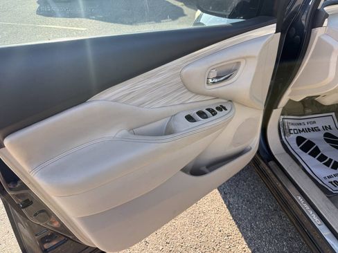 Used 2015 Nissan Murano SV w/ Cargo Package w/Cover FWD image 28
