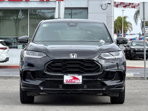 Used 2025 Honda HR-V Sport image 6