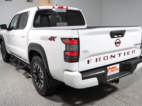 Used 2023 Nissan Frontier PRO-4X w/ Pro Convenience Package AWD/4WD image 9