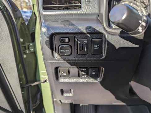 Used 2022 Toyota 4Runner Limited image 14