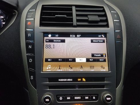 Used 2017 Lincoln MKZ Reserve FWD image 25