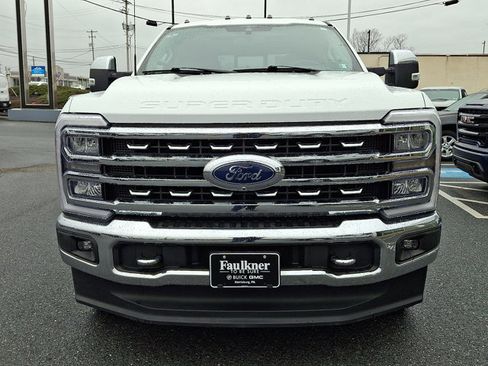 Used 2023 Ford F250 Lariat w/ Chrome Package image 2