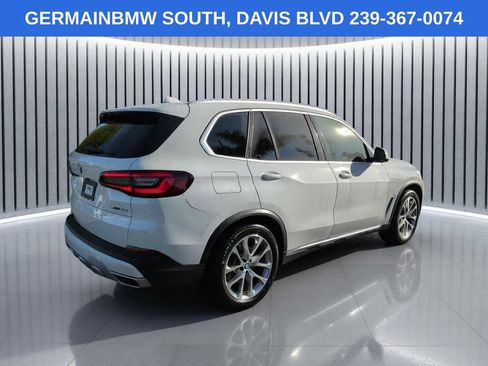 Used 2022 BMW X5 xDrive40i w/ Premium Package AWD/4WD image 5