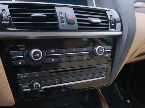 Used 2017 BMW X3 sDrive28i image 24