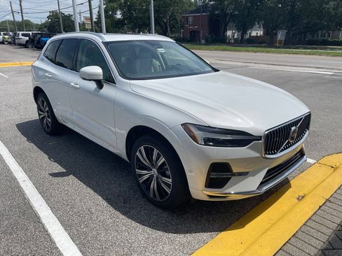 Used 2023 Volvo XC60 T8 Ultimate w/ Climate Package AWD/4WD image 1