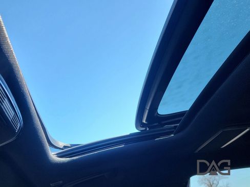 Used 2022 BMW 750i xDrive 750i xDrive Sedan 4D image 38