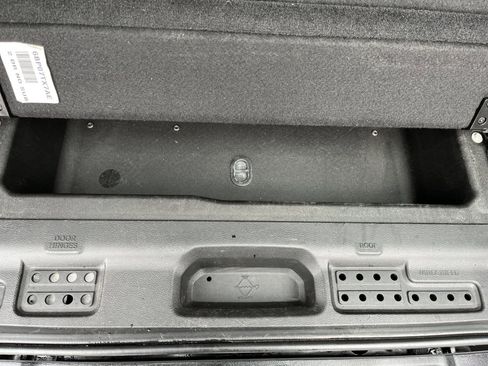 Used 2020 Jeep Wrangler Sport image 14