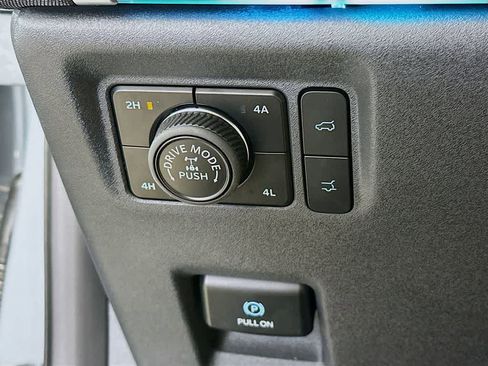 New 2026 Ford Expedition Tremor image 26