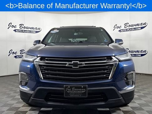Used 2023 Chevrolet Traverse LT w/ LPO, Cargo Package image 3