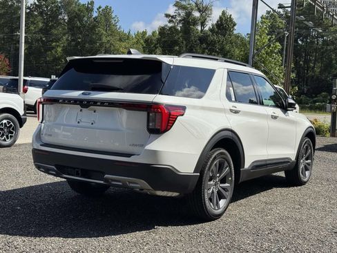 New 2026 Ford Explorer Active w/ Active Comfort Package AWD/4WD image 22