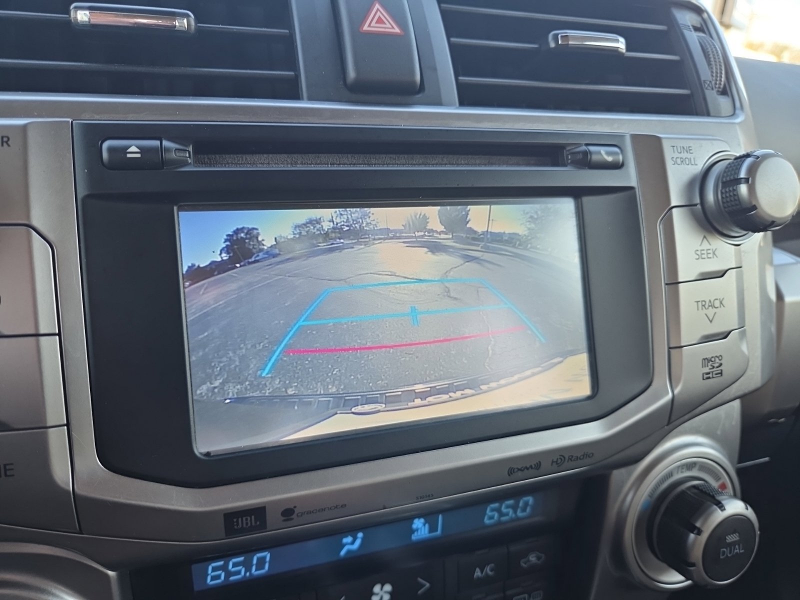 Used 2018 Toyota 4Runner Limited AWD/4WD image 29