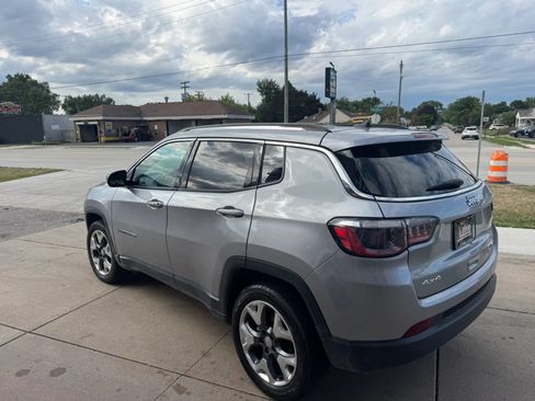 Used 2021 Jeep Compass Limited AWD/4WD image 5