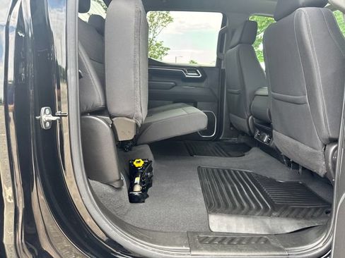Used 2026 Chevrolet Silverado 1500 RST AWD/4WD image 33