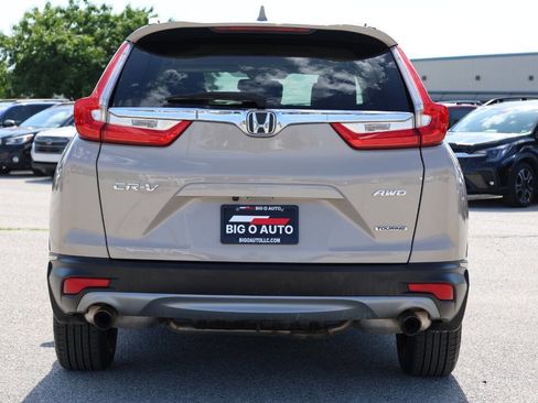 Used 2017 Honda CR-V Touring image 10