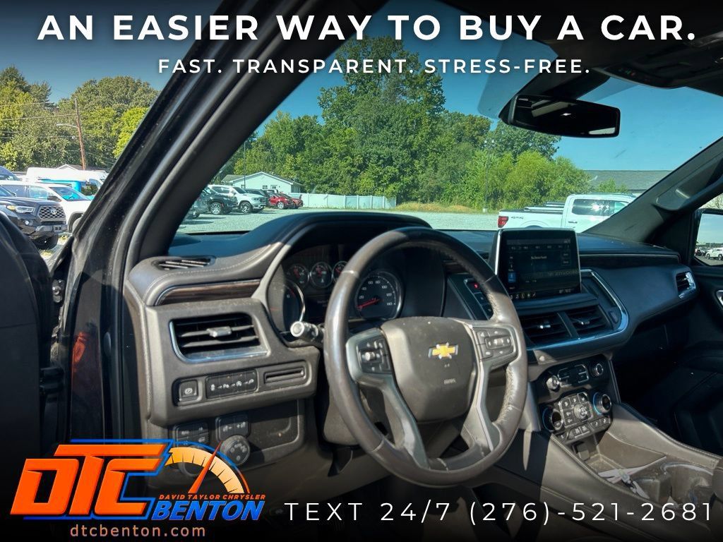 Used 2021 Chevrolet Suburban LT AWD/4WD image 9