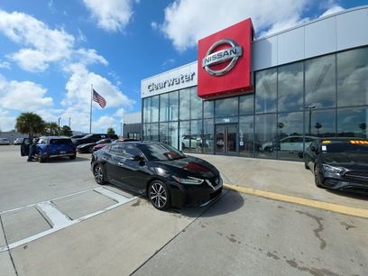 Used 2023 Nissan Maxima SV w/ Floor Mat Group