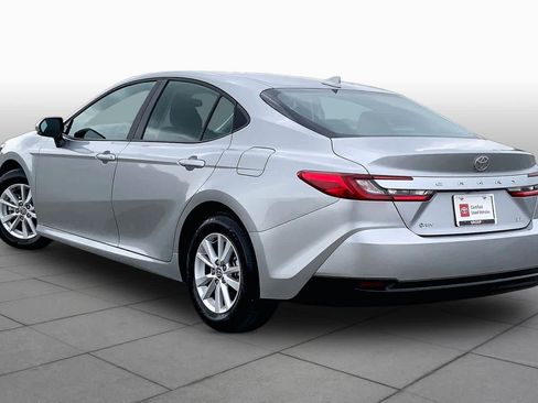 Used 2026 Toyota Camry LE FWD image 12