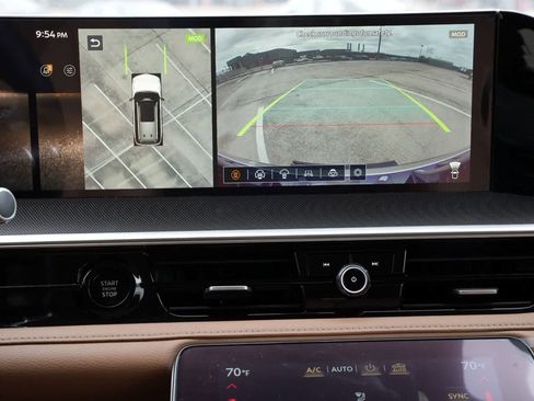 New 2026 INFINITI QX80 Luxe image 14