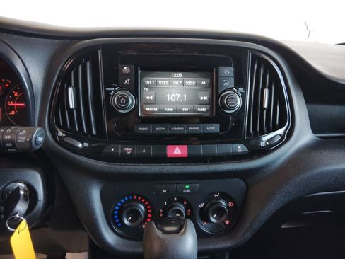 Used 2018 RAM ProMaster City Tradesman FWD image 24