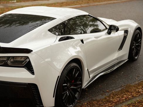 Used 2019 Chevrolet Corvette Z06 image 10