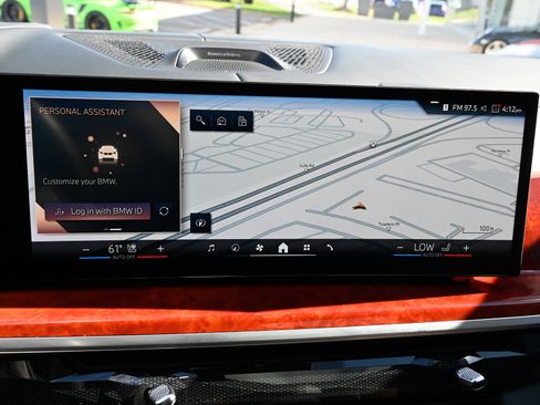 Used 2024 BMW ALPINA XB7 image 28