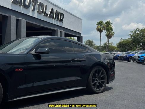 Used 2017 Ford Mustang GT Premium w/ Equipment Group 401A RWD image 3